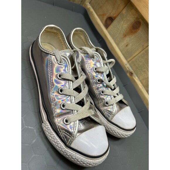 Converse Youth Size 1 Silver Holographic All Star Low Top Sneakers - Picture 2 of 7